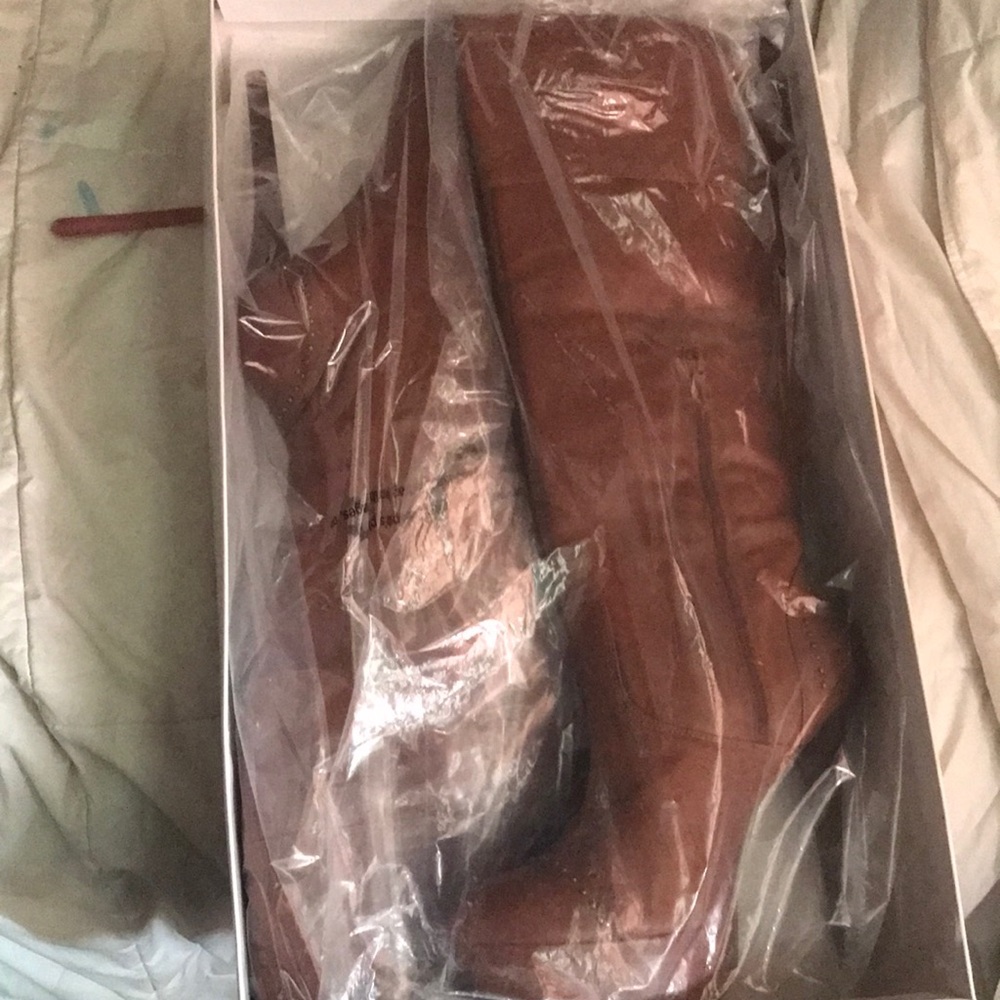 Brand new high heel boots